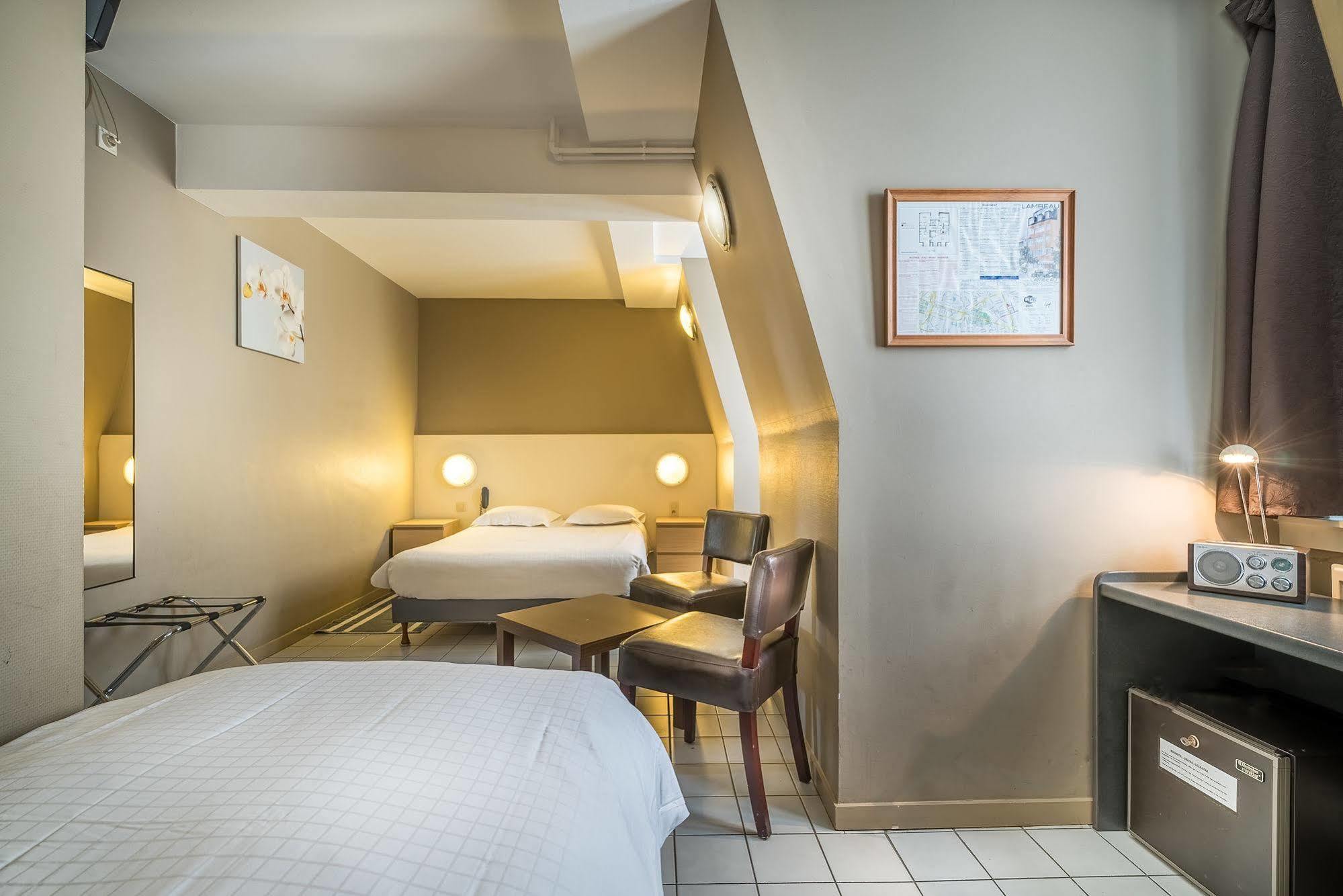 Hotel Lambeau Etterbeek Exterior foto