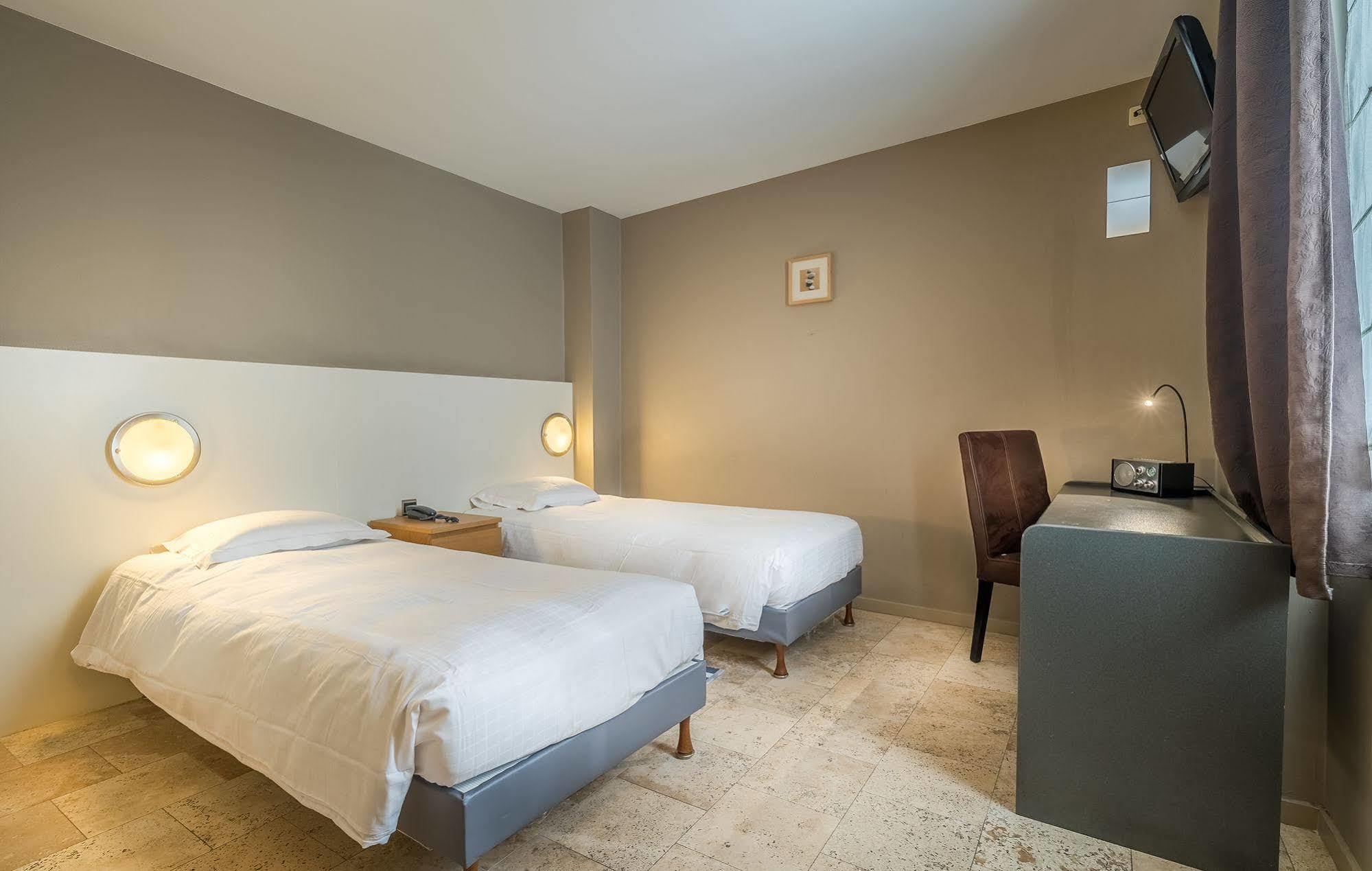 Hotel Lambeau Etterbeek Exterior foto